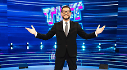 Tilt - Tieni il tempo stasera in tv domenica 1 settembre su Italia Uno. Ospiti e anticipazioni dello show con Enrico Papi