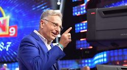 Ciao Darwin stasera in tv marted&igrave; 3 settembre su Canale 5: ospiti e anticipazioni del programma con Paolo Bonolis