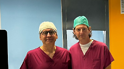 Neurochirurgia, il dottor Simone Ulivieri nell’équipe del prof Sandro Carletti. L’addio alla sanità pubblica: “Volevo nuove sfide professionali”