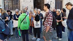 Trekking urbano da tutto esaurito: in 250 alle iniziative senesi