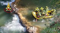 Vigili del fuoco, simulazioni di soccorso sul fiume Elsa