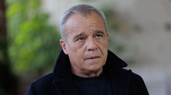 Il patriarca stasera in tv venerd&igrave; 15 novembre su Canale 5: le anticipazione della seconda stagione con Claudio Amendola&nbsp;