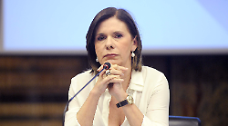 &Egrave; sempre Cartabianca stasera in tv marted&igrave; 10 dicembre su Rete 4: le anticipazioni del programma di Bianca Berlinguer