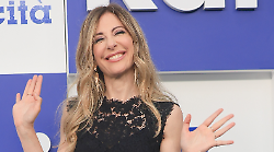 Francesca Fagnani, Salvo Sottile e Veronica Pivetti: dalla violenza sulle donne alle interviste senza veli. E la nuova serie di Netflix. Ospiti e anticipazioni di Tv Talk