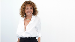 Valeria Golino, chi &egrave; l'attrice e regista. Dall'infanzia ad Atene all'amore con Riccardo Scamarcio: "Ogni relazione ci insegna qualcosa"