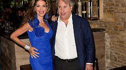 Chi &egrave; Salvatore Paravia, il re degli ascensori marito di Maria Mons&egrave; e padre di Perla, le nuove concorrenti del Grande Fratello