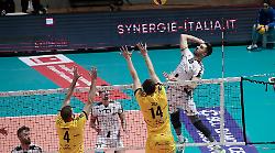 Volley, grande prova dell'Emma Villas Siena che sconfigge 3-0 Palmi