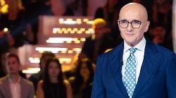 Grande fratello stasera in tv luned&igrave; 23 dicembre su Canale 5: tutte le anticipazioni della nuova puntata