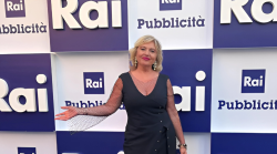 Storie di donne al bivio oggi in tv sabato 18 gennaio su Rai 2: le anticipazioni e gli ospiti in studio con Monica Setta