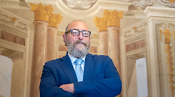 Il coordinatore comunale di Fratelli d'Italia Alessandro Manganelli replica ad Anna Ferretti: "Macch&eacute; ferma, la citt&agrave; ora &egrave; viva"