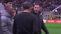 Lite furiosa tra Conceiçao e Calabria. Il video del mister e del capitano del Milan divisi dai compagni: ecco il motivo 
