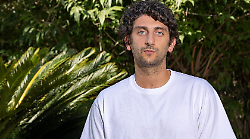 Pietro Castellitto ospite a Splendida Cornice, chi è: i genitori, il flirt con Matilde de Angelis, la presunta relazione con Benedetta Porcaroli