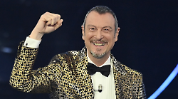 Amadeus, ospite a C'&egrave; posta per Te sabato 8 febbraio,  racconta il suo segreto per il Festival di Sanremo. Boom di commenti: "Sei stato perfetto"