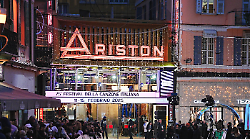 Sanremo 2025, la scaletta minuto per minuto: gli orari degli ospiti e dei cantanti in gara 