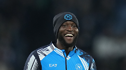 Romelu Lukaku ospite a C'è posta per te, la vita privata: l'infanzia difficile, le relazioni, i presunti riti voodoo della madre e i due figli