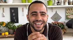 Chef Ruben ospite di Silvia Toffanin a Verissimo, chi &egrave;: dai video dal balcone durante la pandemia al successo nazionale 