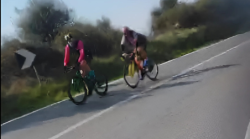Effetto Strade Bianche: ciclisti in giro a Siena e provincia. Il video