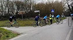 Gran Fondo Strade Bianche: sul percorso con i ciclisti. Il video