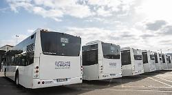 Vandali danneggiano due autobus di Autolinee Toscane. L'azienda ricorda: "Sui mezzi è attiva la videosorveglianza"