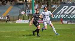Calcio serie D, inizia bene mister Gill Voria: i bianconeri battono 3-1 il Follonica Gavorrano