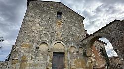 Colle Val d'Elsa, l'assessore Daniele Tozzi: “La storia dell'Abbazia di Santa Maria Assunta a Coneo si intreccia anche alla vita di un Papa”