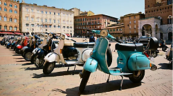 Le Vespe arrivano in città fra tradizione, passione e valorizzazione del territorio