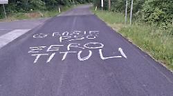 Sfottò contro gli interisti sulle strade senesi dopo la finale di Champions League: "Grazie Psg"