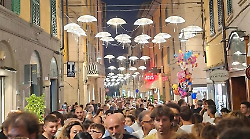 Notte Bianca a Poggibonsi, un grande successo per la nuova formula firmata Viamaestra