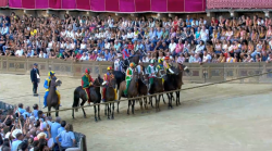 Palio di Siena, la diretta della prima prova in Piazza del Campo