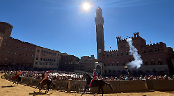 Palio di Siena, si corre la prima prova: ecco le accoppiate