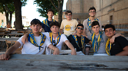 Palio di Siena, i contradaioli della Tartuca puntano in alto con Zio Frac-Brigante. Le foto