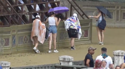 Palio di Siena, allerta gialla della Regione Toscana per rischio pioggia e temporali: in città c'è il 50-60% di possibilità di precipitazioni alle ore 17