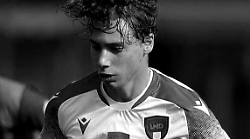 Siena Fc, il primo acquisto ufficiale è un centrocampista. Chi è il primo colpo bianconero