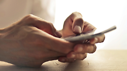 Falsi sms dell'Asl Tse, occhio alle truffe: come non cadere nelle trappole