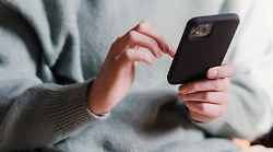 Occhio ai messaggi truffa dei finti uffici Usl. La vera Asl Tse: "Non rispondete, vi vogliono sottrarre i soldi". Come funzionano i raggiri e come evitarli