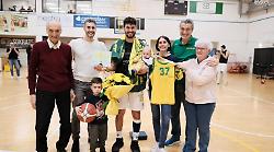 Basket, dopo 19 anni Luigi Bruttini lascia il Costone. La società gialloverde: "Il capitano ha incarnato tutti i nostri valori"