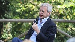 Enrico Mentana, Franco Bechis e Alan Friedman nel Senese: boom di presenze a La Posta Letteraria