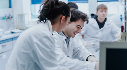 Fondazione VITA, al via anche a Siena i corsi gratuiti per formare i tecnici del futuro nel settore delle life sciences
