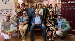 Dazi di Trump, Enoteca Italiana Siena rilancia la sfida:  lavoro di squadra per costruire un grande vino bianco della Toscana interna