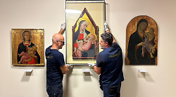 L'arte senese trionfa a Londra e New York, domani rientra l'ultima opera prestata dalla Diocesi. Don Grassini: "Vetrina internazionale sia da stimolo per la tutela"
