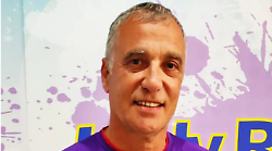 Tragedia nel calcio, è morto Celeste Pin: l'ex calciatore trovato senza vita in casa. Chiuse la carriera con la maglia del Siena