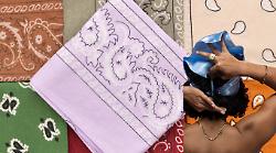 Come indossare la bandana sui capelli: 9 idee facili e di tendenza per un look unico perfetto per l'estate 