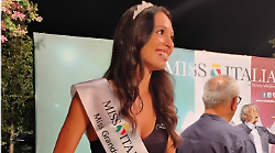 La senese Giulia Cavani vince Miss Granducato di Toscana e vola alle semifinali di Miss Italia