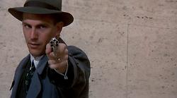 "Gli Intoccabili", la vera storia di Eliot Ness, l'uomo che sconfisse Al Capone ma morì dimenticato da tutti. Curiosità e retroscena del capolavoro di Brian De Palma