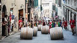 Bravìo delle Botti di Montepulciano, quante emozioni. Il magistrato delle contrade Bettollini: “Orgogliosi”