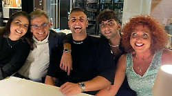 Sandro Carletti, una vita con il bisturi: “La Neurochirurgia come una famiglia”. I 10 mila interventi tra cranio e schiena e la lotta ai tumori (e non solo)