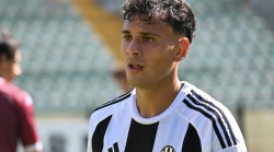 La Robur verso il derby col Poggibonsi: Vari si candida a leader