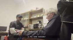 Delitto di Garlasco, l'avvocato Lovati a ruota libera con Corona fa scoppiare un pandemonio. Le frasi choc su Yara, il legale di Bossetti insorge: "Dichiarazioni orribili, fango su una ragazzina". Il consiglio a Sempio: "Trovi chi davvero lo difenda"