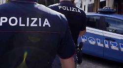 Attratto dal jihadismo arruolava gli adepti sul web: arrestato 15enne tunisino. Nel telefono un video con minacce ai miscredenti nel nome di Allah