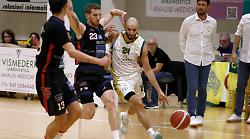 Costone in vetta da solo dopo il derby ma la Virtus non piange